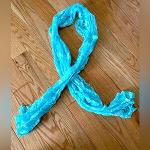 Disney woman’s scarf